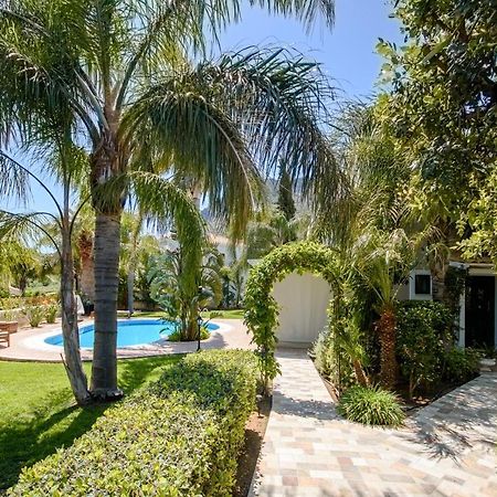 הרסוניסוס Pandora Villas מראה חיצוני תמונה