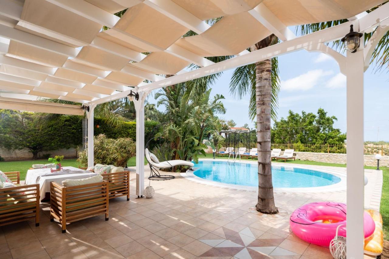 הרסוניסוס Pandora Villas מראה חיצוני תמונה