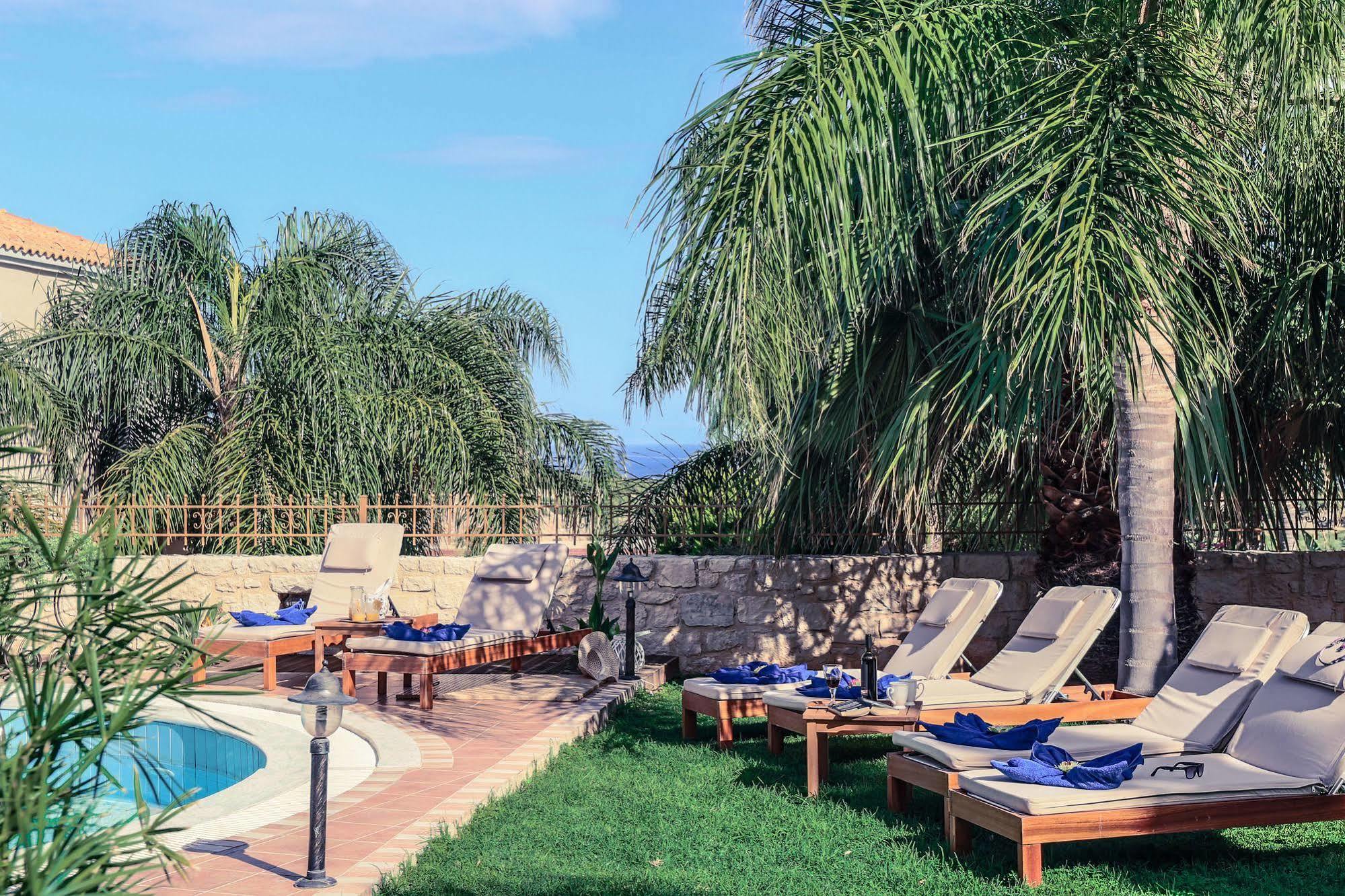 הרסוניסוס Pandora Villas מראה חיצוני תמונה